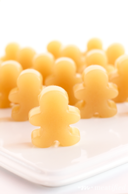 These ginger gummies from https://meatified.com aren't just cute, they're made with inflammation busting gelatin, green tea and ginger for the perfect healthy snack! With a kick.