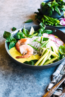 When you can't decide between comfort food or something light & bright, these summer yellow curry noodle bowls from https://meatified.com hit both spots, with sauce to spare.