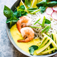 Nightshade Free Saucy Summer Yellow Curry Noodle Bowls
