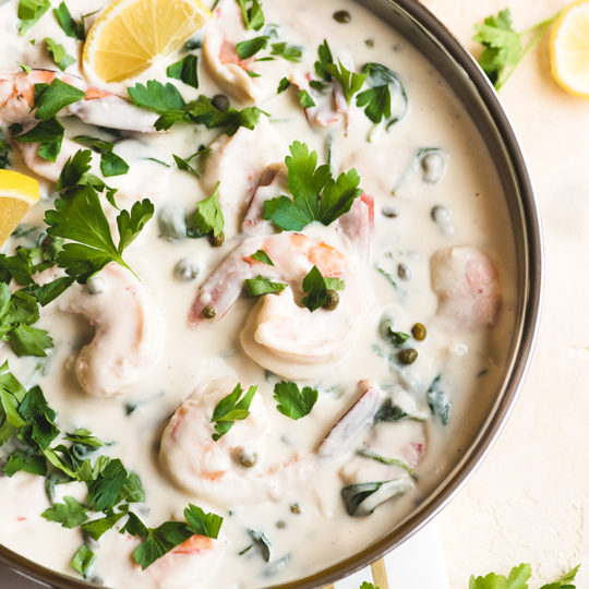 This dairy free cream sauce from https://meatified.com has the punchy flavors of piccata, paired with shrimp & spinach for a one pan meal that's perfect for date or week nights!