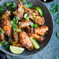 Spicy & Sticky Ginger Peach Chicken Wings