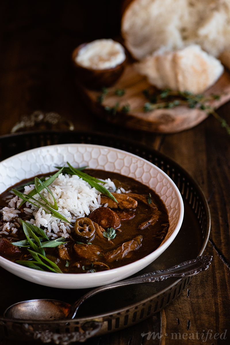 Looking for a weekend kitchen project? This simple chicken & smoked sausage gumbo makes big batch comfort food for a crowd or the week ahead.